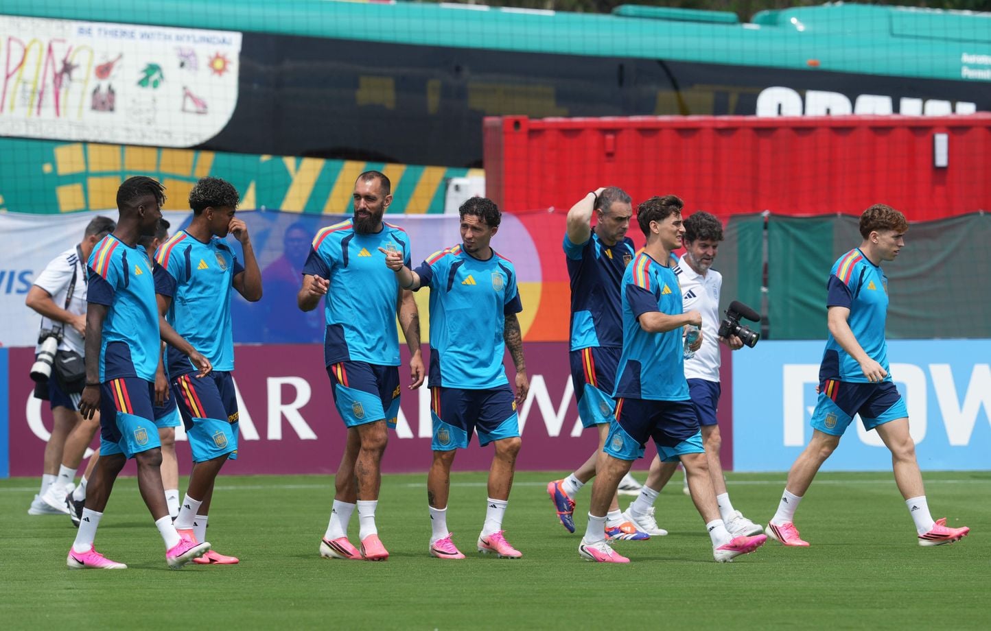 EN VIVO Mundial 2026: España contra una Celeste al borde de la implosión… Partido del Orgullo en Seattle… Todas las novedades con nosotros EN VIVO Mundial 2026: España contra una Celeste al borde de la implosión… Partido del Orgullo en Seattle… Todas las novedades con nosotros